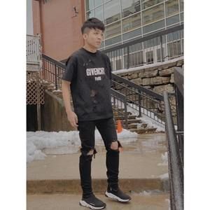 Meet your Posher, Thuong